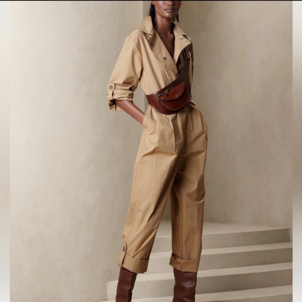 Banana Republic Khaki Finley Poplin Utilitarian Jumpsuit XS